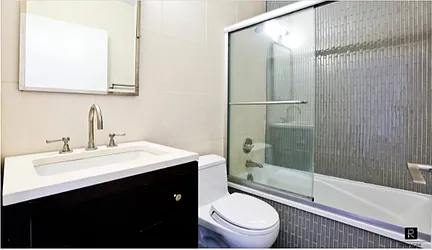 Rented by R New York