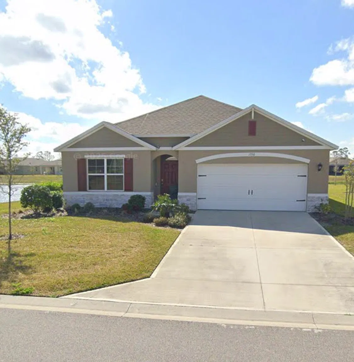4 bed, 1828 sqft, $2,500 — Photo 1