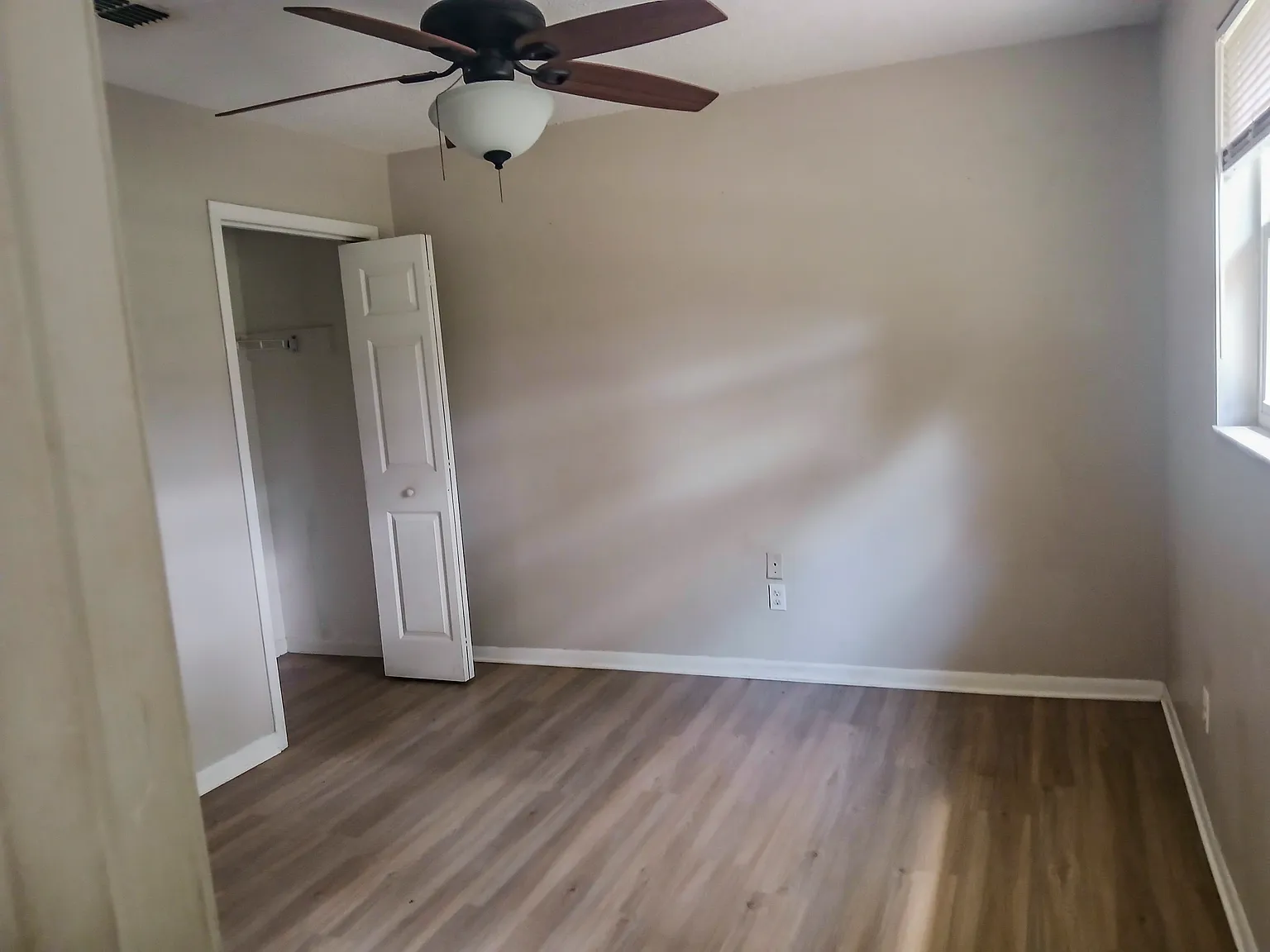 4 bed, 1378 sqft, $1,750 — Photo 4