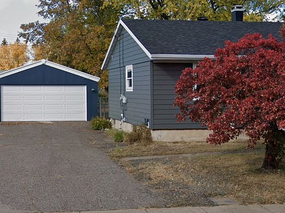 2nd image of 13 Daisy Ln