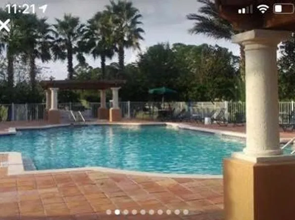 610 Fairway Dr, Saint Augustine, FL