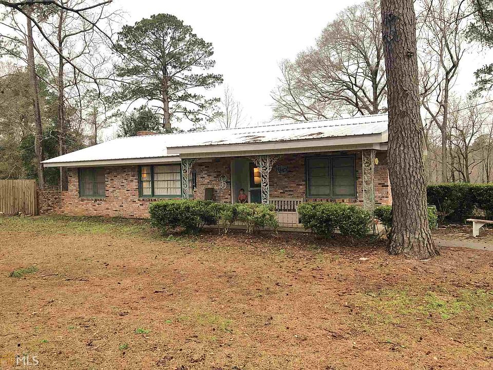 1st image of 713 Brookdale Dr