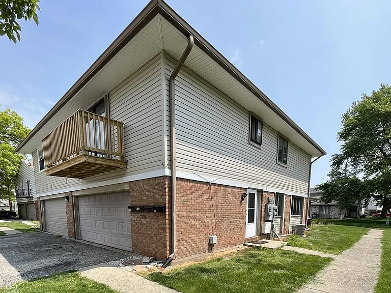 6458 Lupine Ter — Photo 2
