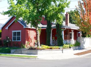 1012 NE Multnomah Dr, Fairview, OR 97024