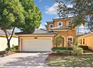 20627 E Golden Elm Dr, Estero, FL 33928