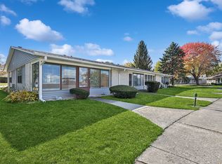 7411 Leisure Village Ave #7411, Fox Lake, IL 60020