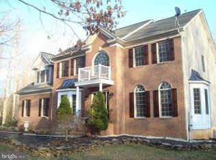 17 Secretariat Dr, Stafford, VA 22556