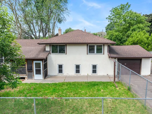 2125 White Bear Ave N, Maplewood, MN 55109