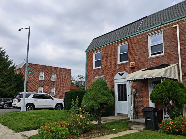 (undisclosed Address), Whitestone, NY 11357