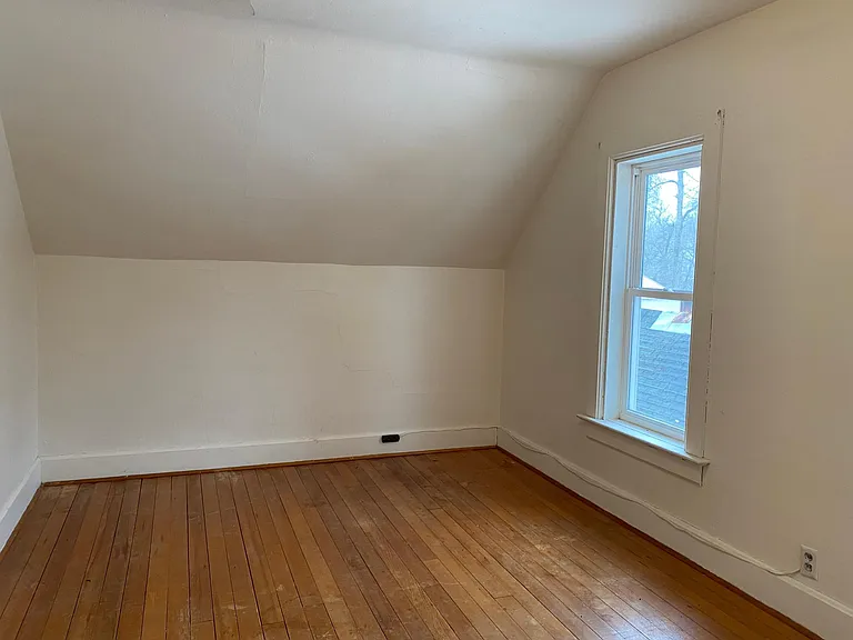 1445 County Rd E — Photo 23