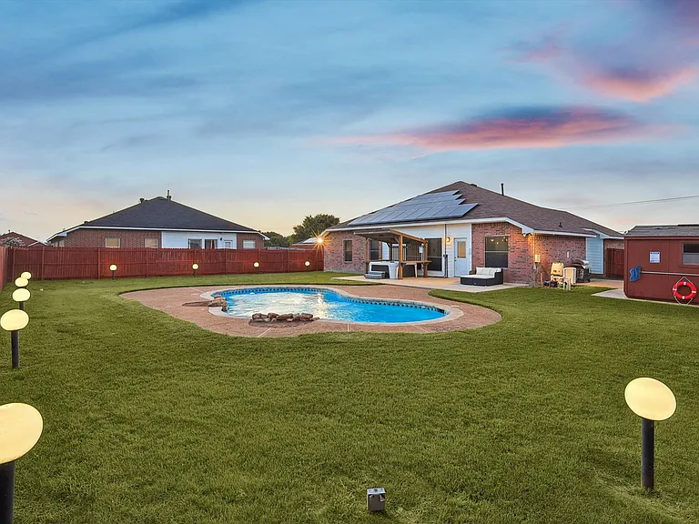 500 Parkerville Rd — Photo 76