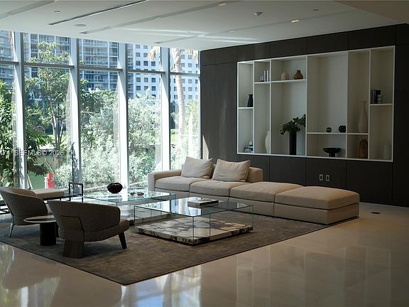 3rd image of 300 Biscayne Boulevard Way #5905W