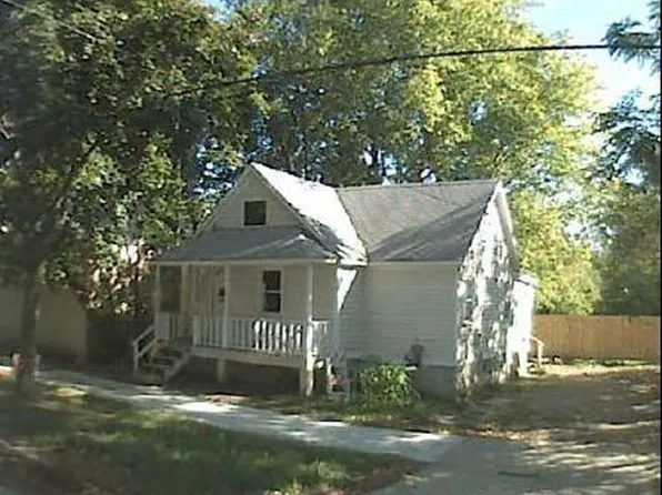 110 Indiana Ave NW, Grand Rapids, MI 49504