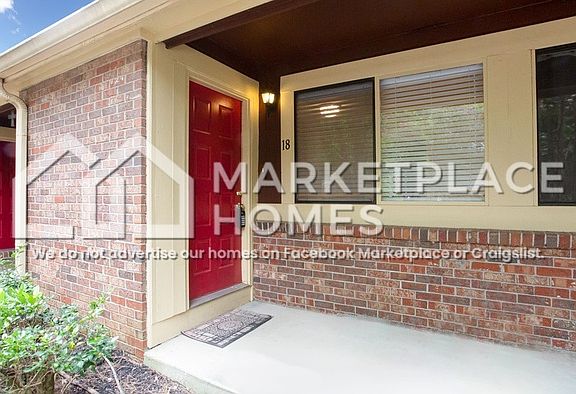 4th image of 18 Country Place Ct