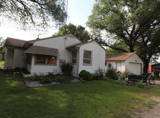 6559 Pine St, Circle Pines, MN 55014