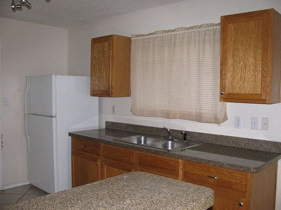 4th image of 3614 Calle Costa Rica