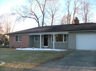 520 Gabardine Avenue, Portage, MI 49002