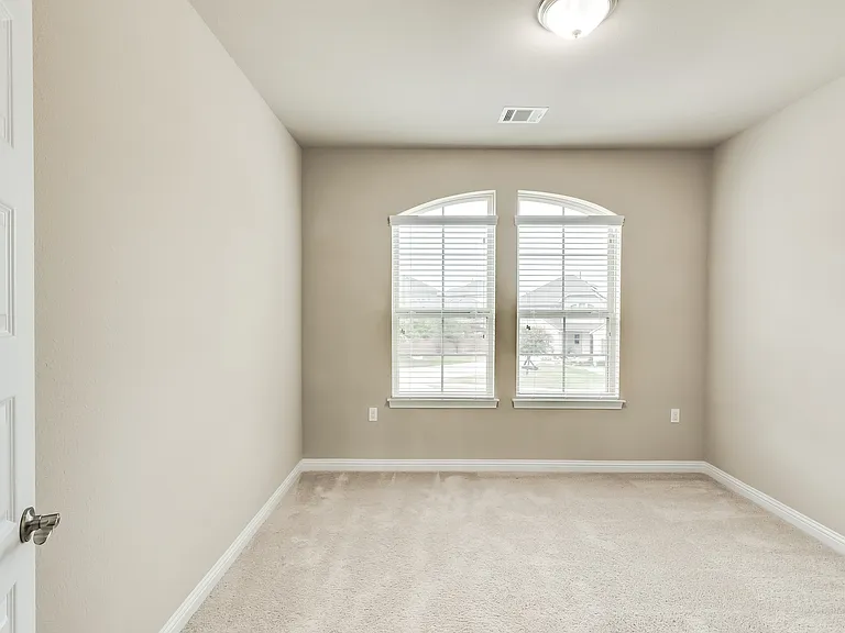 9121 Ivalenes Hope Dr — Photo 30