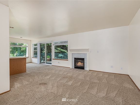 Living room with gas fireplace