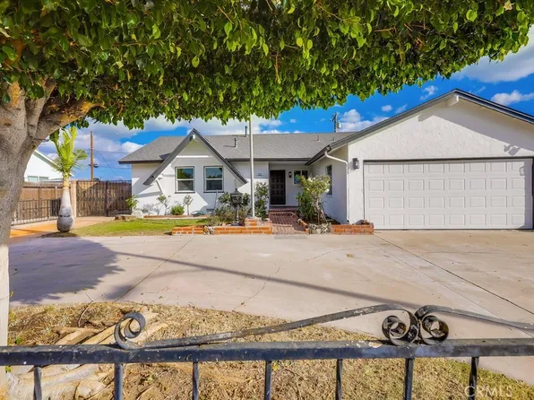 318 Stardust Dr, Placentia, CA 92870