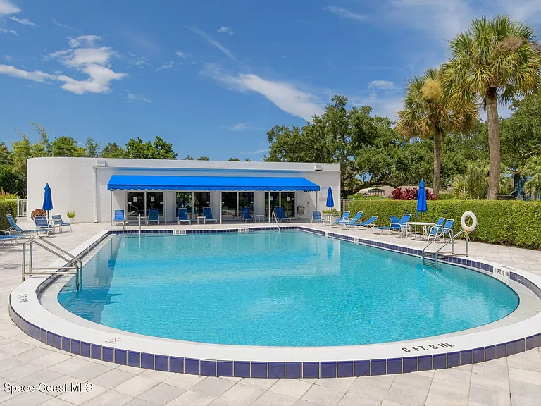 6124 River Run Dr #B — Photo 32