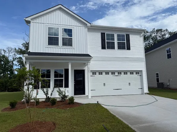 2305 Flowery Branch Dr, Castle Hayne, NC 28429