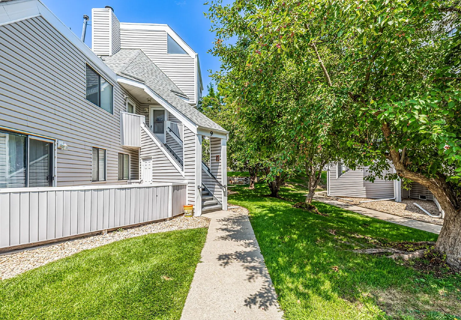 1 bed, 1.0 bath, 500 sqft, $1,200 — Photo 4