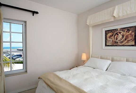 3rd image of 510 Ocean Dr #210