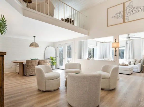 4713 Huron Dr, Pensacola, FL 32507