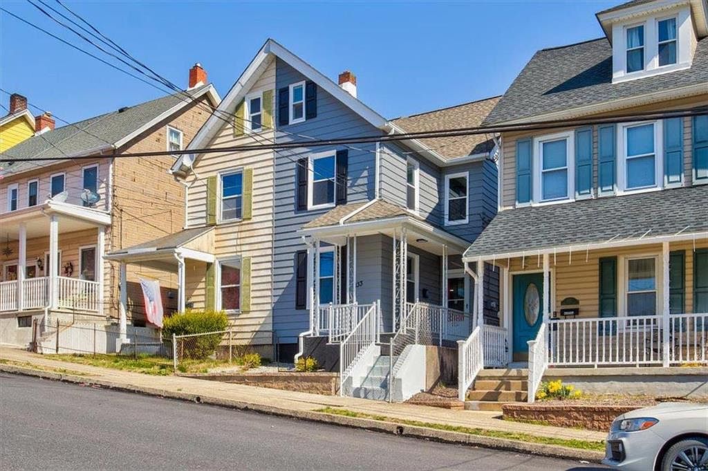833 N Hoffert St, Fountain Hill, PA 18015 Zillow