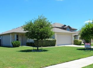 111 Lavaca Loop, Hutto, TX 78634