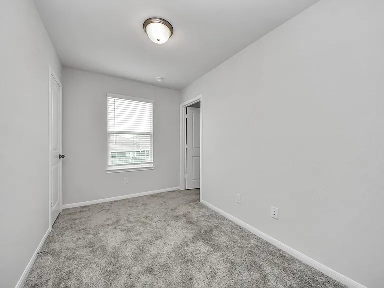 7027 Cedar Breeze Ct — Photo 21