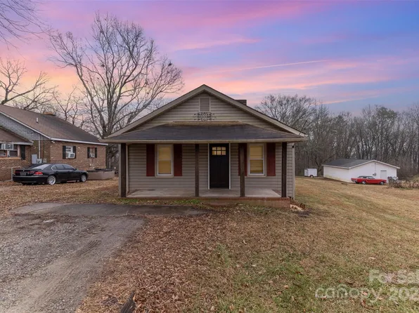 107 McGinnis St, Kings Mountain, NC 28086