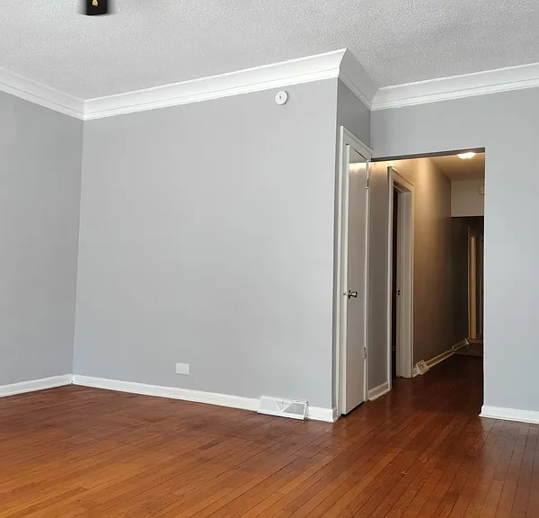 11142 S Eggleston Ave — Photo 4