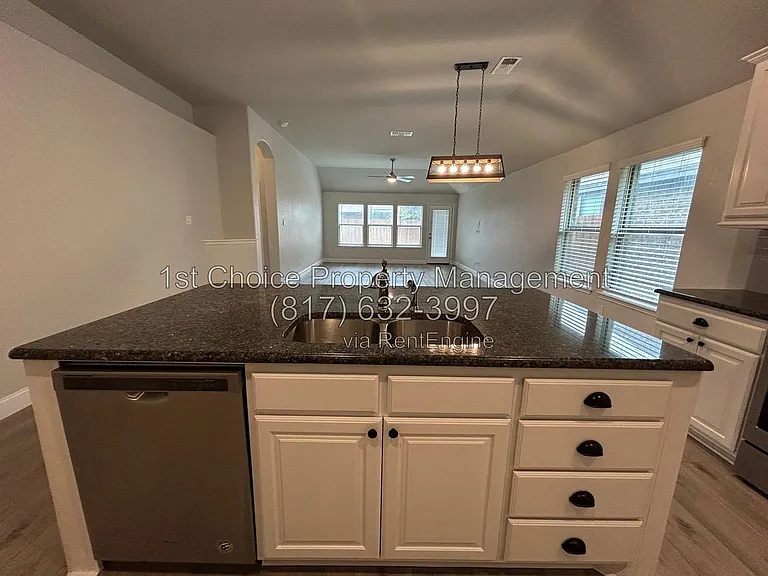 6340 Battle Mountain Trl — Photo 29