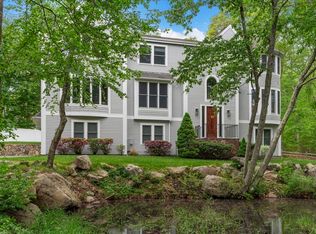 10 Heritage Ln, Cohasset, MA 02025