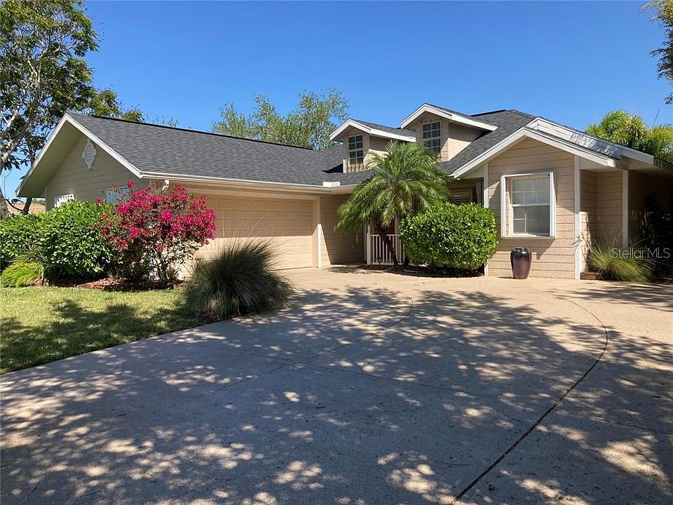 1st image of 18694 Kerrville Cir