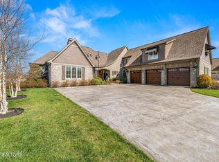 3758 Promontory Point, Louisville, TN 37777