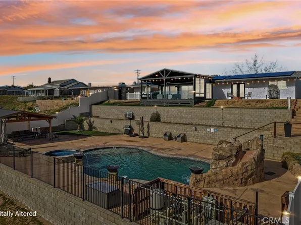 17487 Aspen St, Hesperia, CA 92345