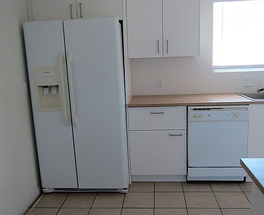 5th image of 85315 Araby Ave
