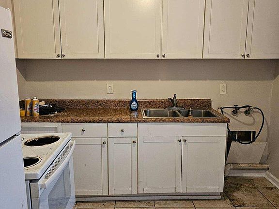 2nd image of 1507 Aldrich St NE