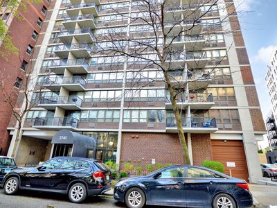 2740 N Pine Grove Ave APT 19H, Chicago, IL, 60614