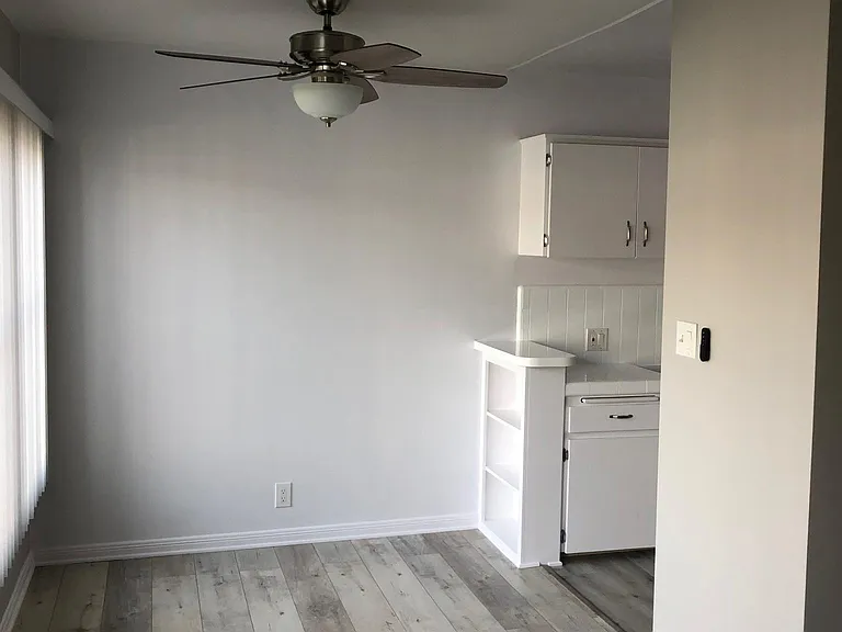 11818 Gateway Blvd #15 — Photo 10
