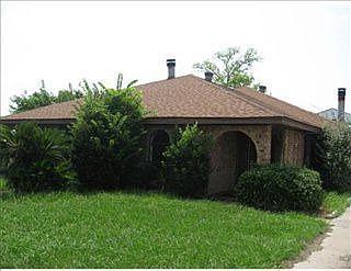 1st image of 63 Westpark Ct