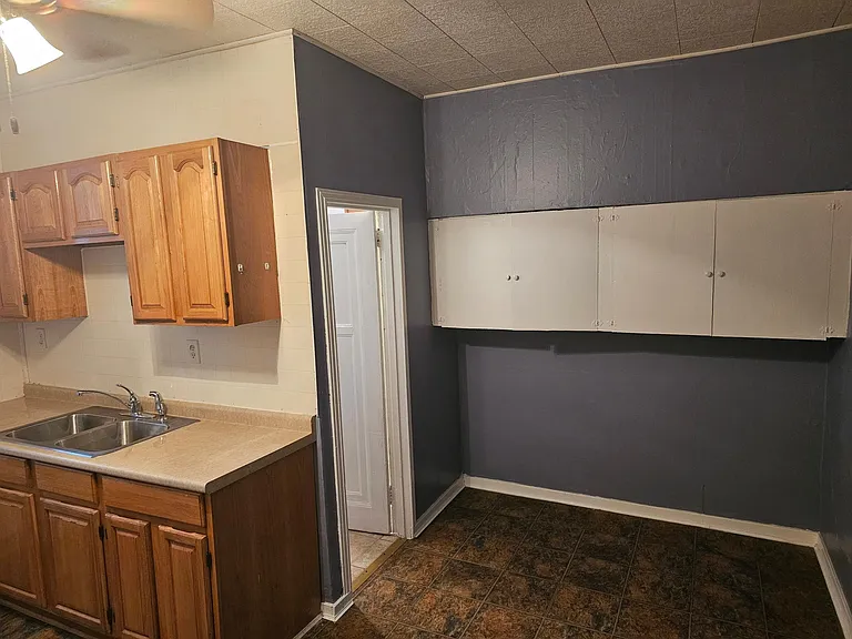 714 1/2 Pittsburgh St — Photo 2