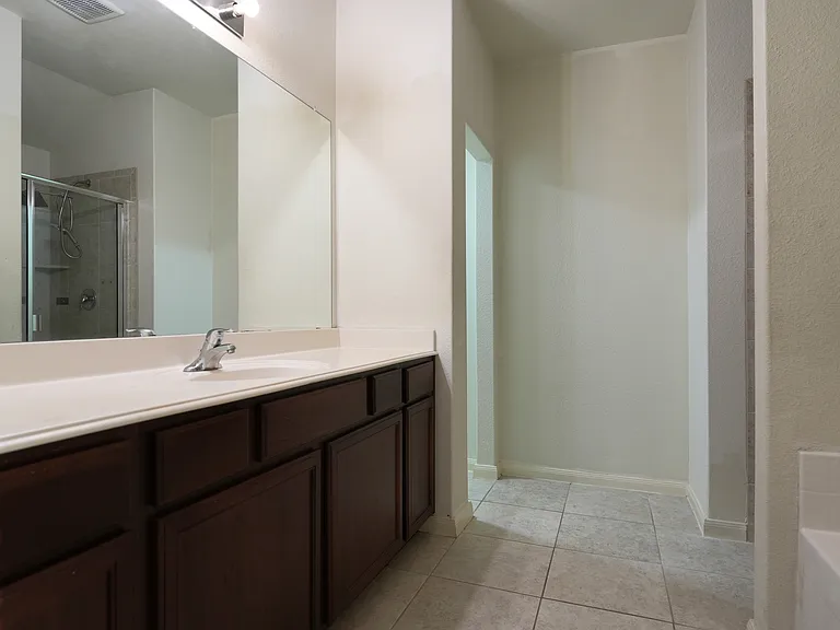 344 Magnolia Dr — Photo 21