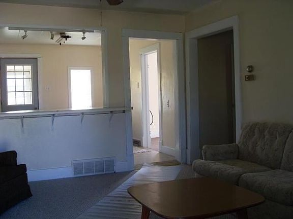 2nd image of 235 Simmons Ave SE