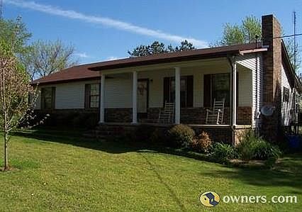 Beautiful farm home on 62 acres