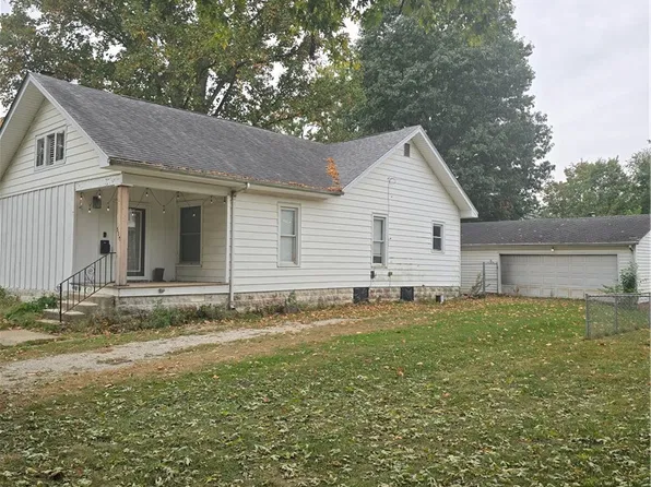 517 Vance St, Paris, IL 61944