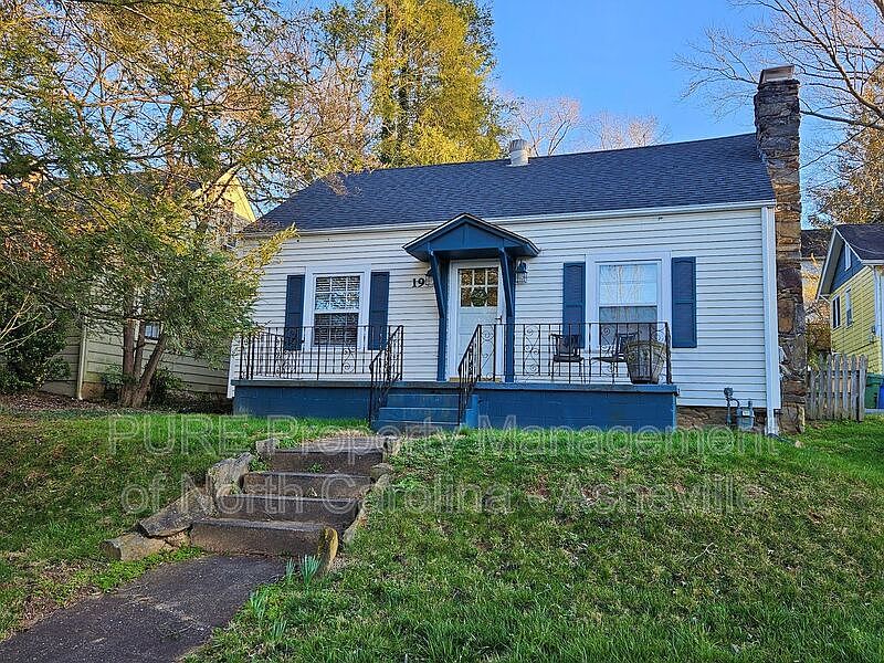 1st image of 19 Clairmont Ave #Up